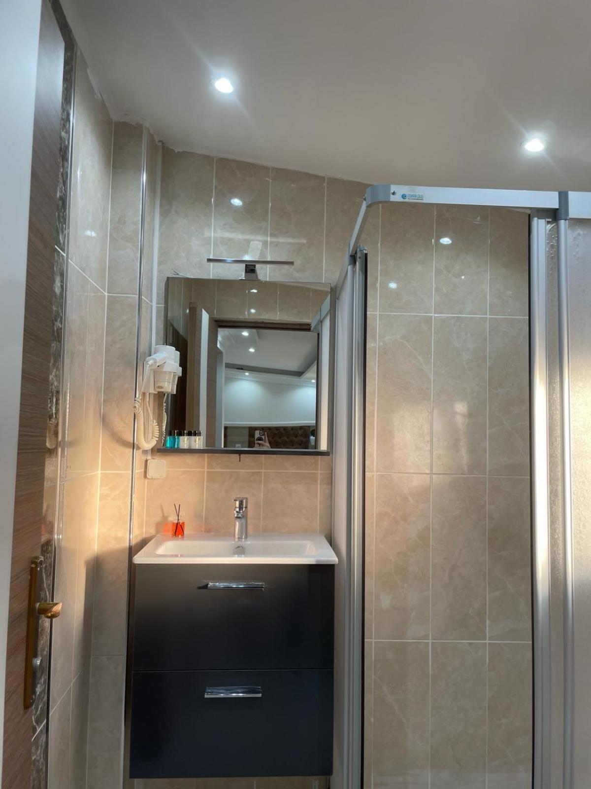 Luna Suites Taksim Istanbulská provincie Exteriér fotografie